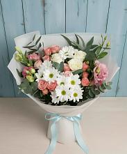 Букет цветов из:  Розы, Лизиантусы и Хризантемы в Бакшеево