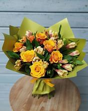 Букет цветов из:  Альстромерии и Розы в Бакшеево