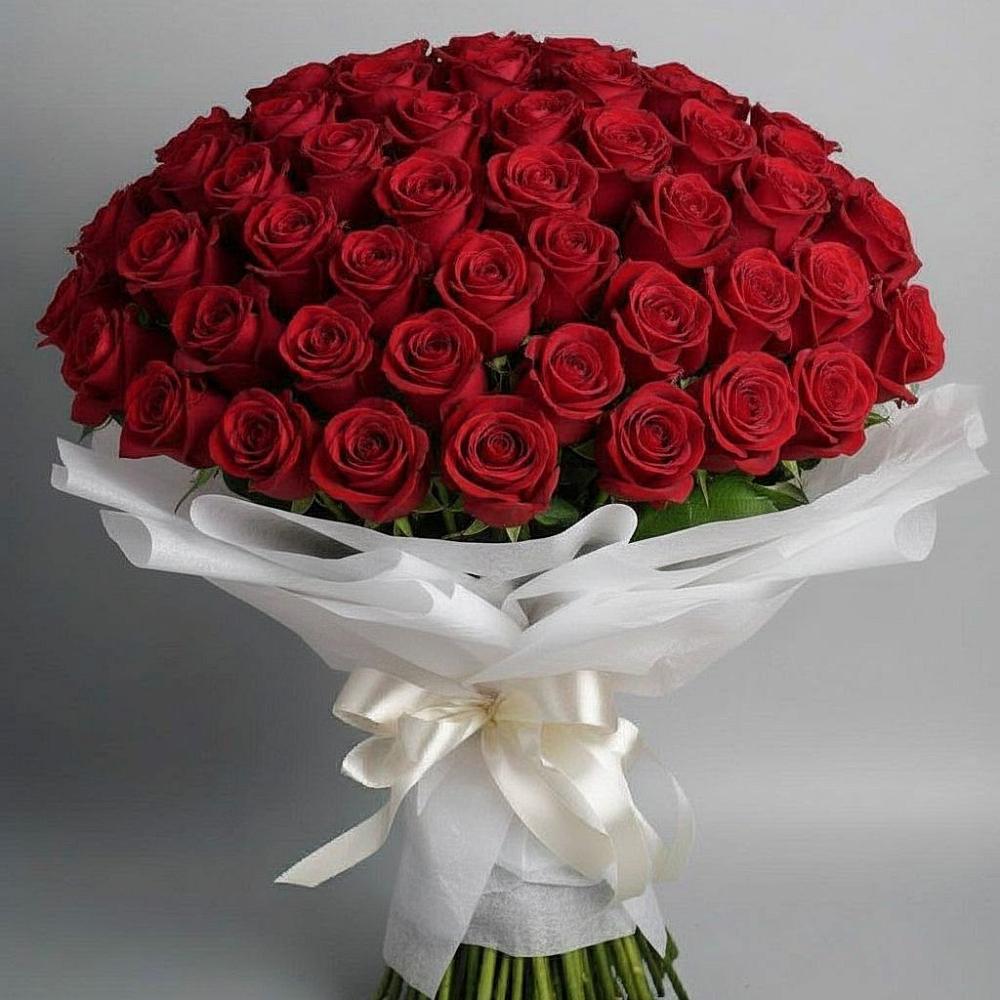 Букет 101 Красная роза Блэк Мэджик в Бакшеево