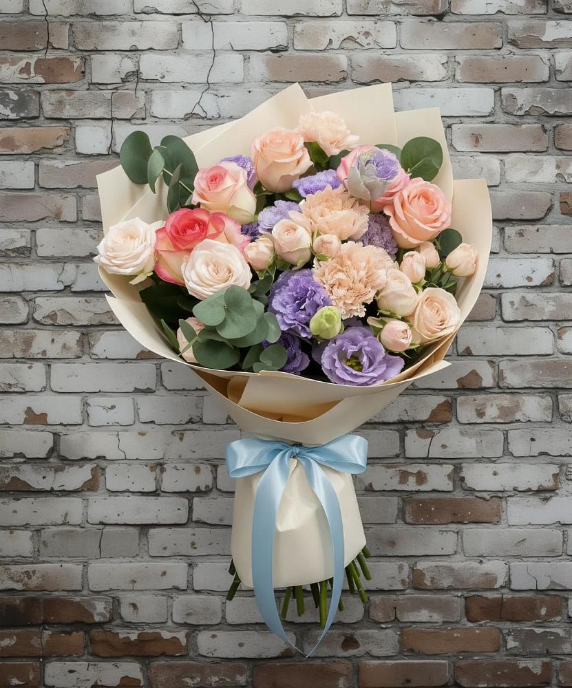 Букет цветов из: Розы, Лизиантусы и Гвоздики в Бакшеево