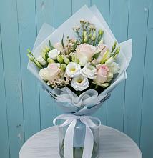 Букет цветов из:  Розы и Лизиантусы в Бакшеево